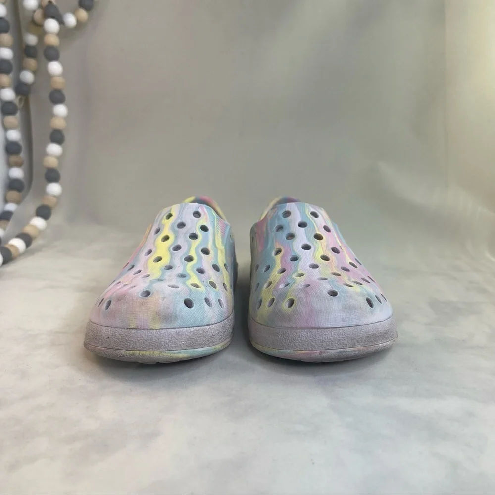 Cat & Jack Blue and Pink Water Shoes with Playful Design size 7